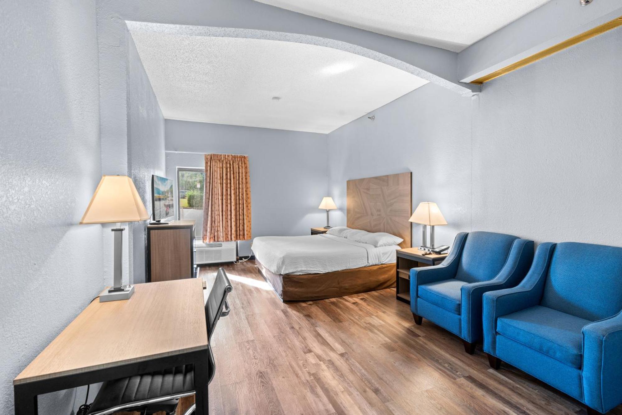 Hotel Baymont By Wyndham Lawrence Exterior foto